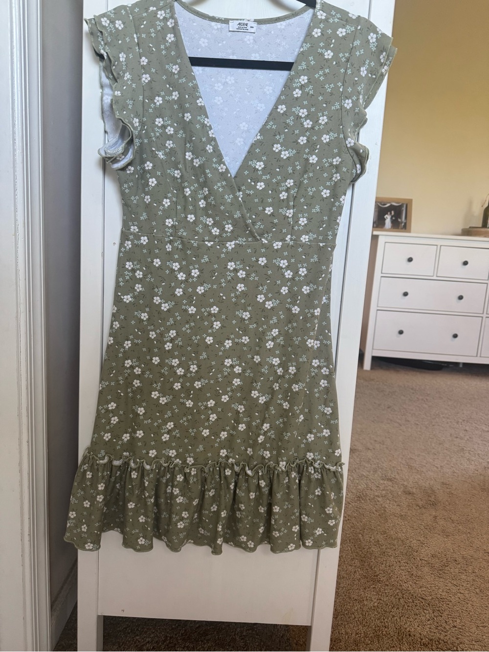 Ardene Olive Green Floral Midi Dress with White Blossoms